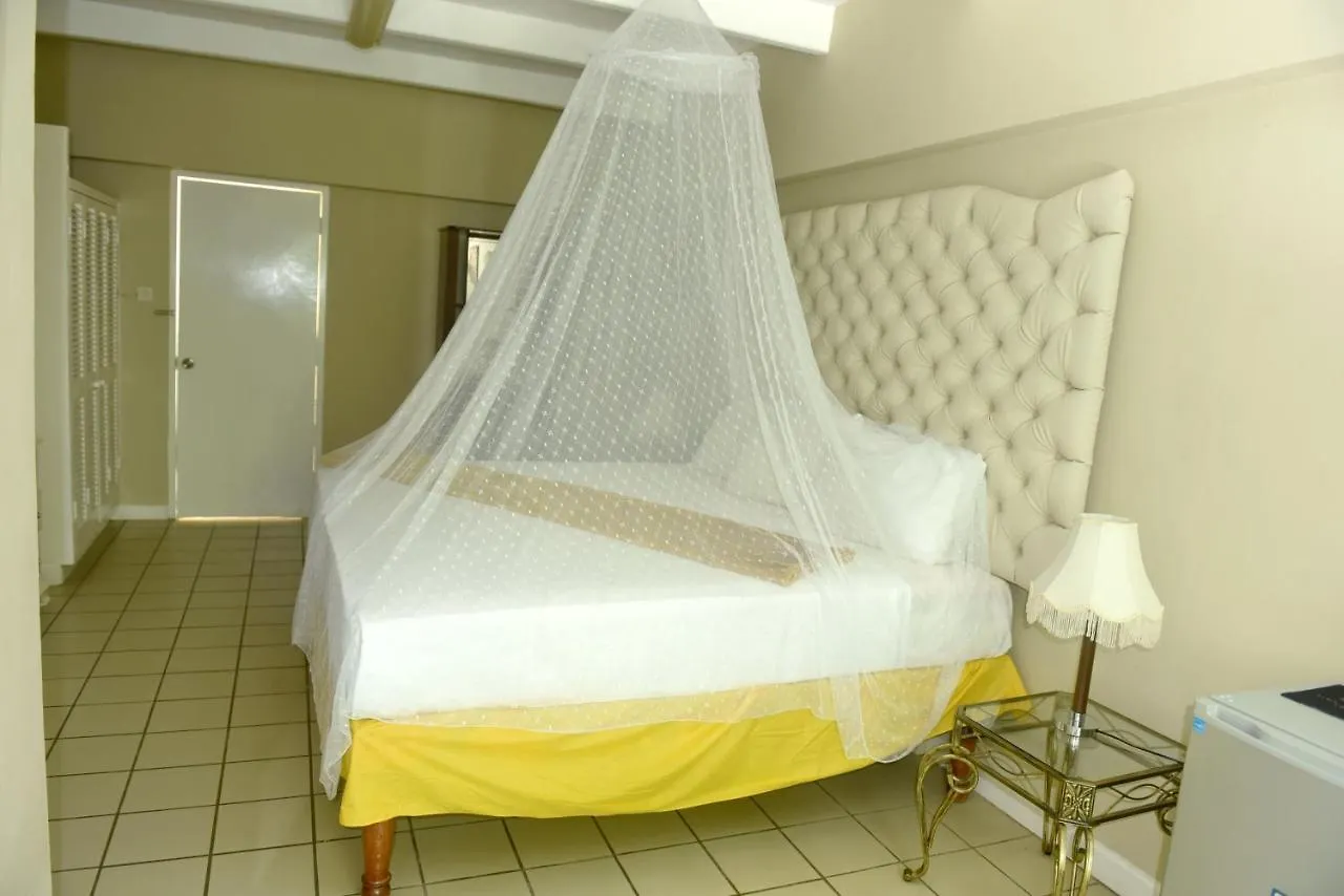 Hotel Pineapplesuites Ocho Rios