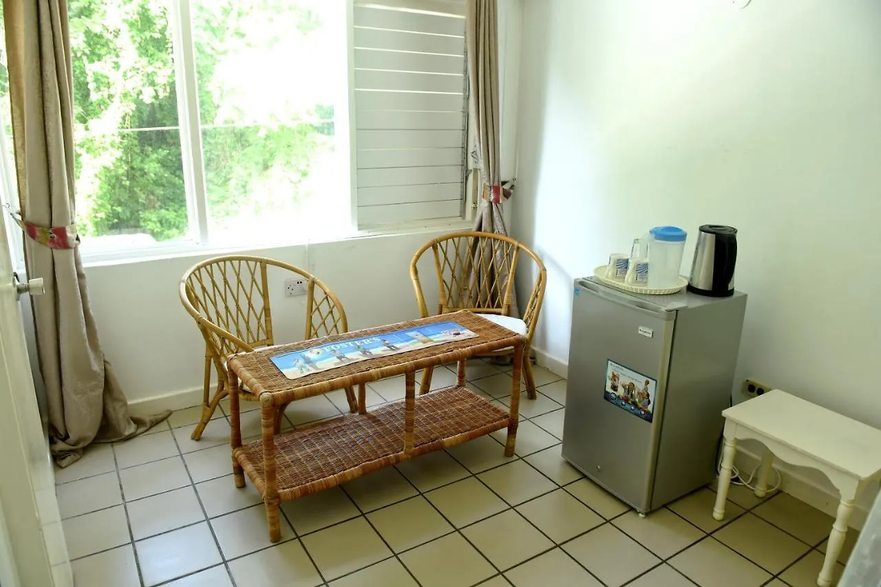 Pineapplesuites Ocho Rios Hotel