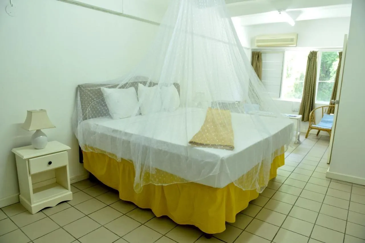 Hotel Pineapplesuites Ocho Rios